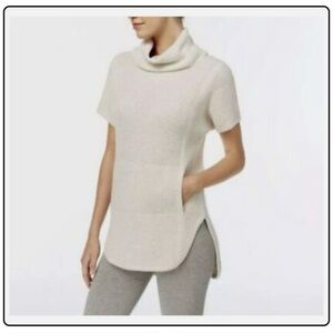 NWT Women’s UGG Selby cream cowl neck short sleeve pullover sweater- Size M